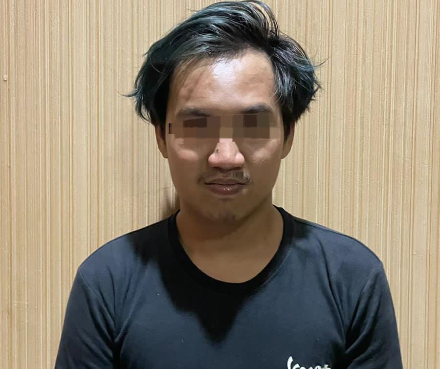 DIAMANKAN: Pemuda di Gunung Telihan diduga mempromosikan judi online melalui akun sosial media miliknya.