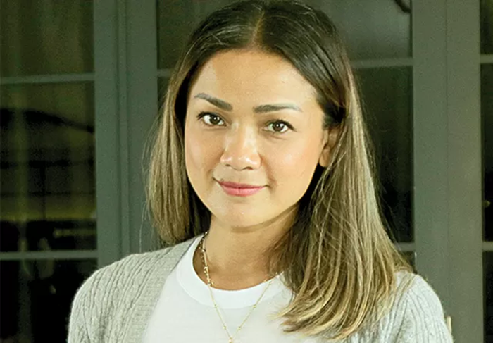 Main dengan pemain Gen Z, Nirina Zubir ungkap perubahan besar pada dirinya.