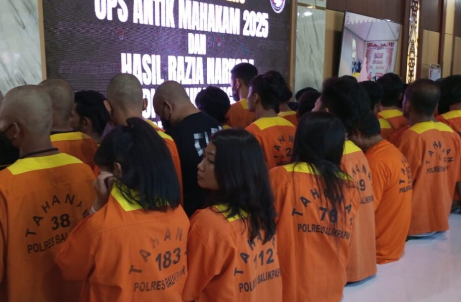 TERJARING: Dalam operasi antik yang dilakukan Polresta Balikpapan, puluhan orang terjaring karena terlibat penyalagunaan narkotika.