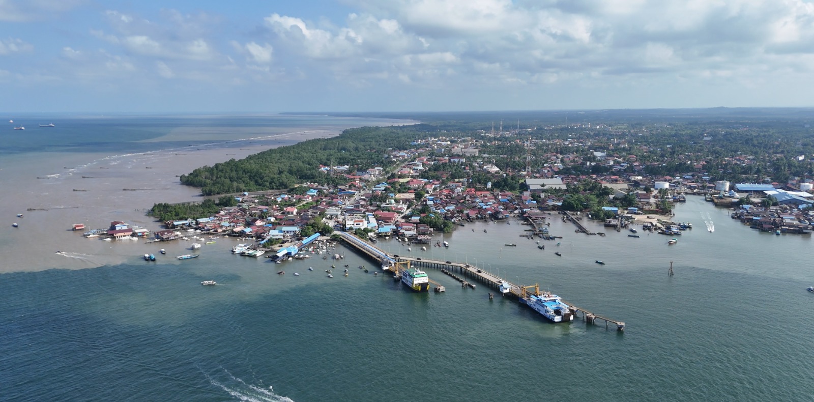 Balikpapan Seberang&rdquo; yang kini menjadi Kecamatan Penajam, PPU difoto dari udara.(ist)