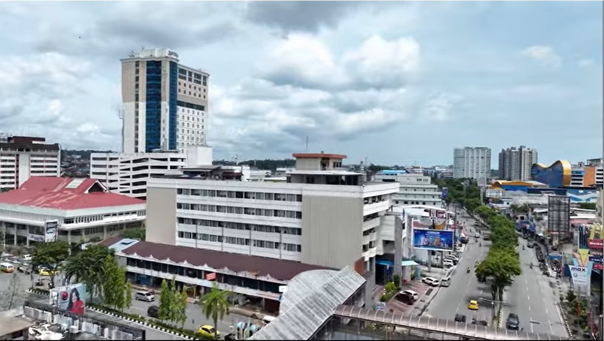 Potret Kota Balikpapan yang tampak megah.