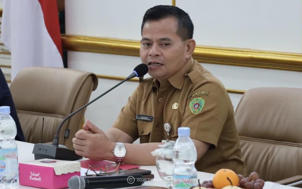 Sekda Penajam Paser Utara, Tohar.