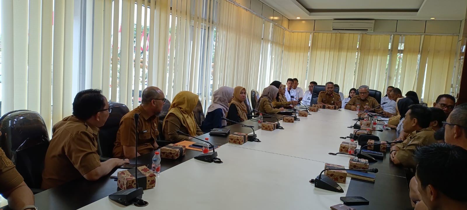 Tim SPPG dari Kemendagri bertemu Pemkab Paser dan tim MBG di Paser, Senin (25/8/2025).