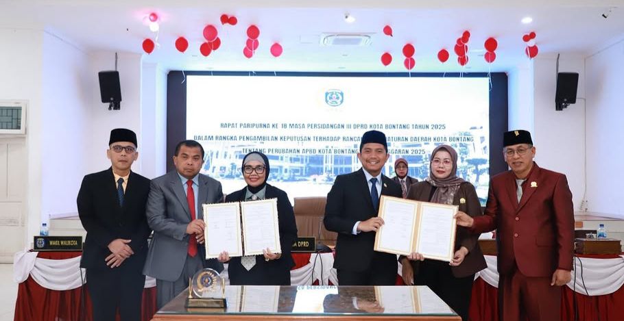 SEPAKAT: DPRD Bontang menyetujui Perda Perubahan APBD 2025 melalui rapat paripurna setelah melaksanakan setiap tahapan bersama tim anggaran pemerintah daerah.