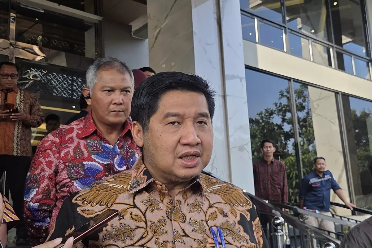 Menteri Perumahan dan Kawasan Permukiman (PKP) Maruar Sirait.