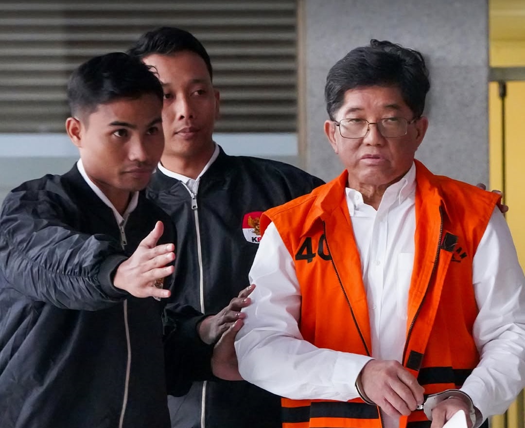 Rudy Ong Chandra (kanan) ditahan KPK terhitung sejak 21 Agustus sampai 9 September 2025 terkait kasus suap IUP di Kaltim. (DOKUMENTASI KPK)