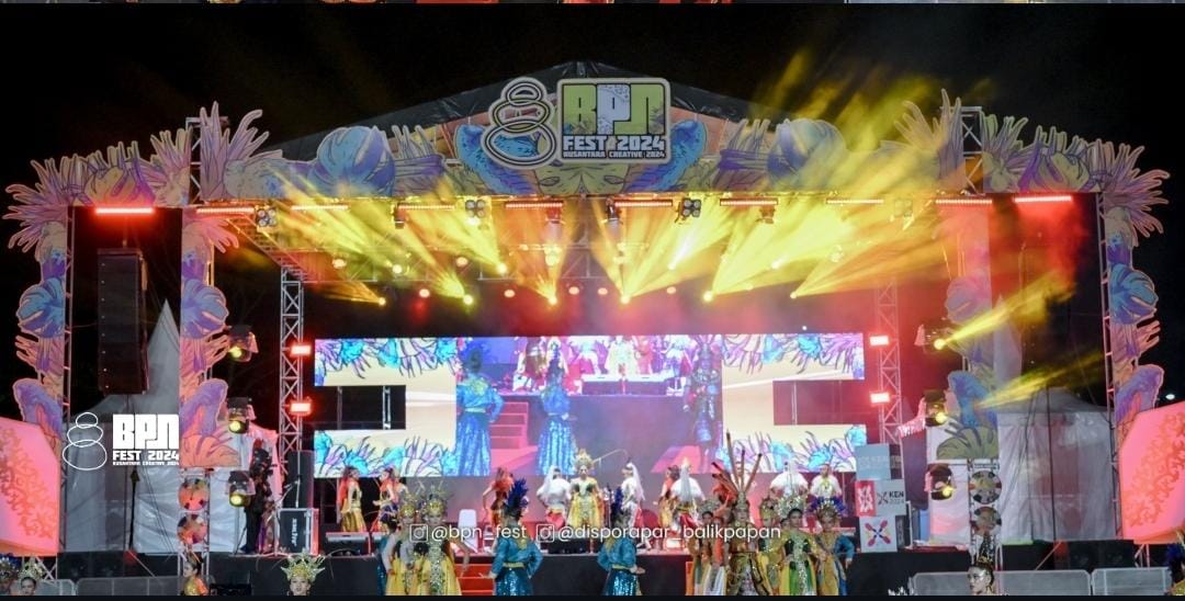 Suasana meriah Balikpapan Fest 2024 yang kembali terpilih dalam program Karisma Event Nusantara (KEN).