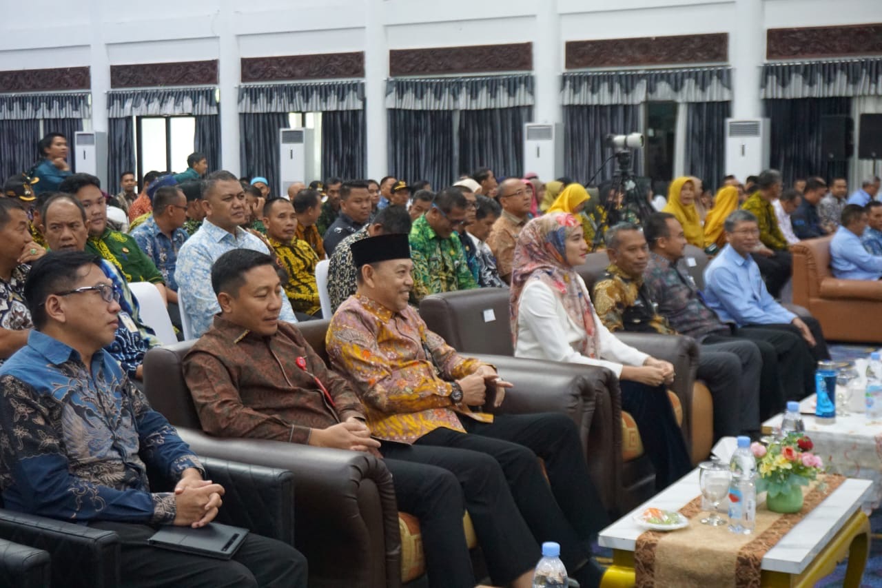 MANAJERIAL: Para kepala desa dan camat di Paser mengikuti kegiatan pengelolaan keuangan dari BPKP Kaltim, Kamis (28/8/2025).