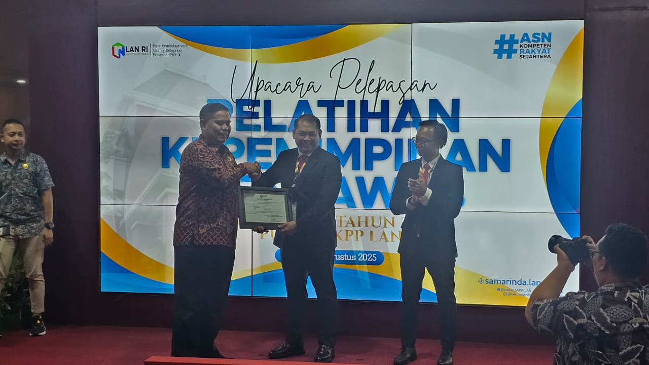 Kepala Seksi Pemberdayaan Masyarakat, Kelurahan Graha Indah, Muhammad Miftakhul Khoir, dinobatkan sebagai terbaik kedua se-Kaltim di PKP Angkatan II Tahun 2025.