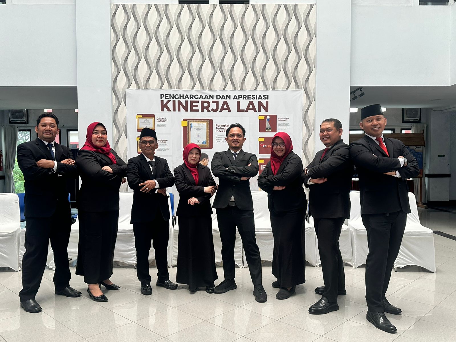 Lima dari 8 peserta dari Pemkot Balikpapan meraih predikat Sangat Memuaskan.