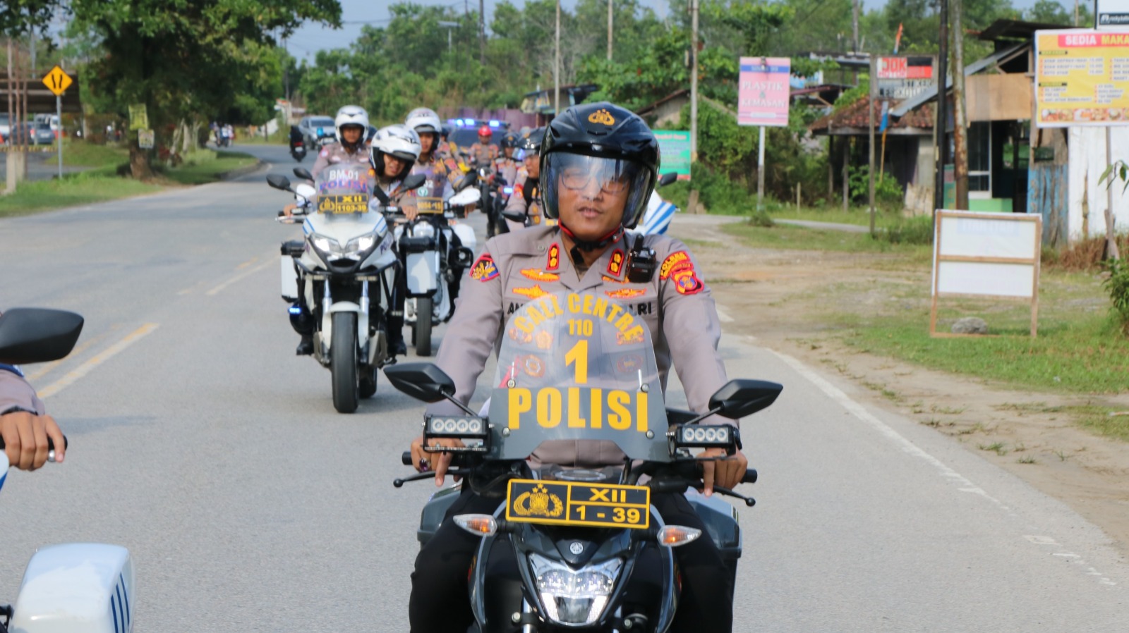 PATROLI: Polres PPU melakukan patroli skala besar untuk menjaga stabilitas kamtibmas.