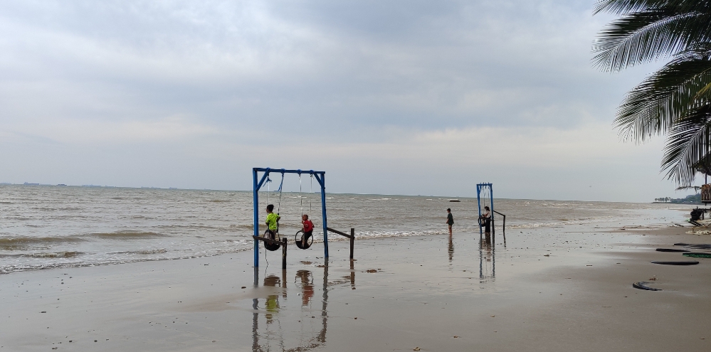 Pantai di Balikpapan. (Nisa/KP)