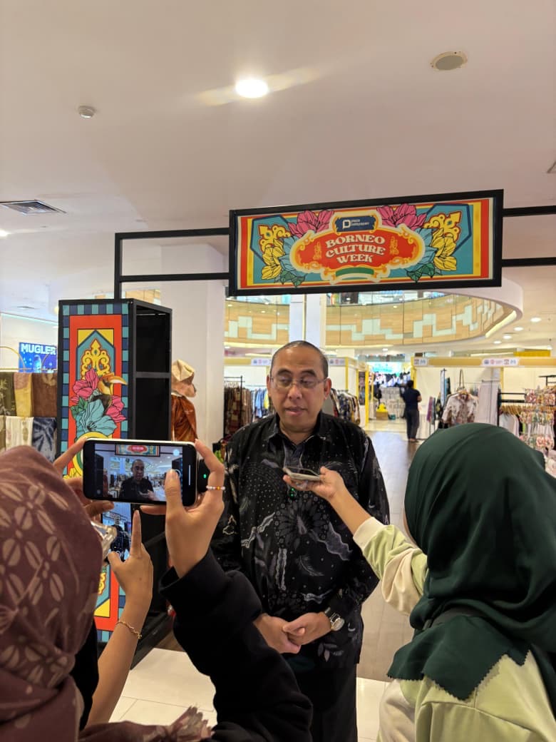 General Manager Plaza Balikpapan Aries Adriyanto.