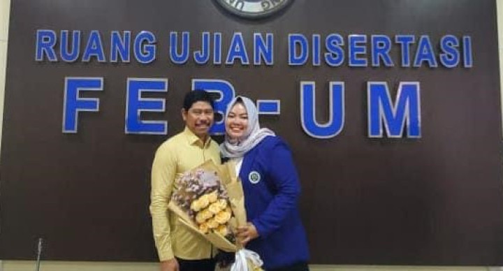 SUKSES: Indrayani bersama suaminya, Wakil Bupati PPU Abdul Waris Muin.