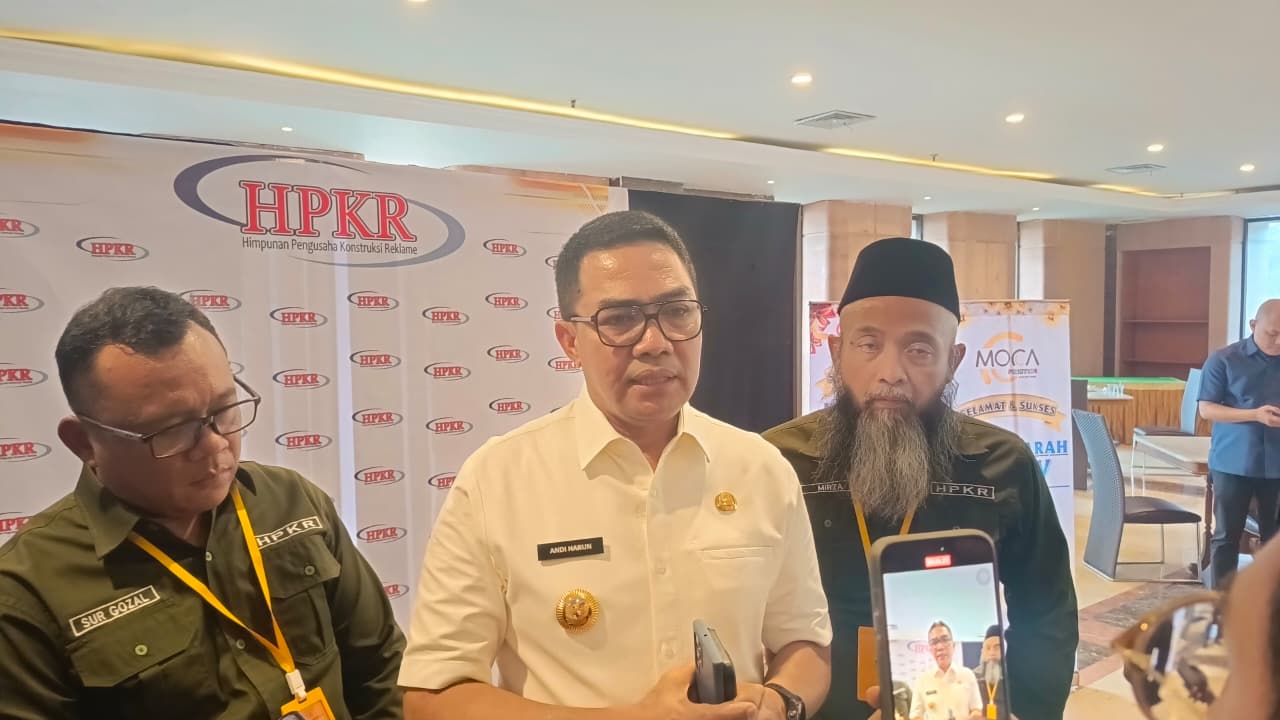 HAFIZ/KP INSTRUKSI: Wali Kota Samarinda Andi Harun mendukung instruksi Mendagri untuk menunda perjalanan dinas demi efisiensi anggaran.
