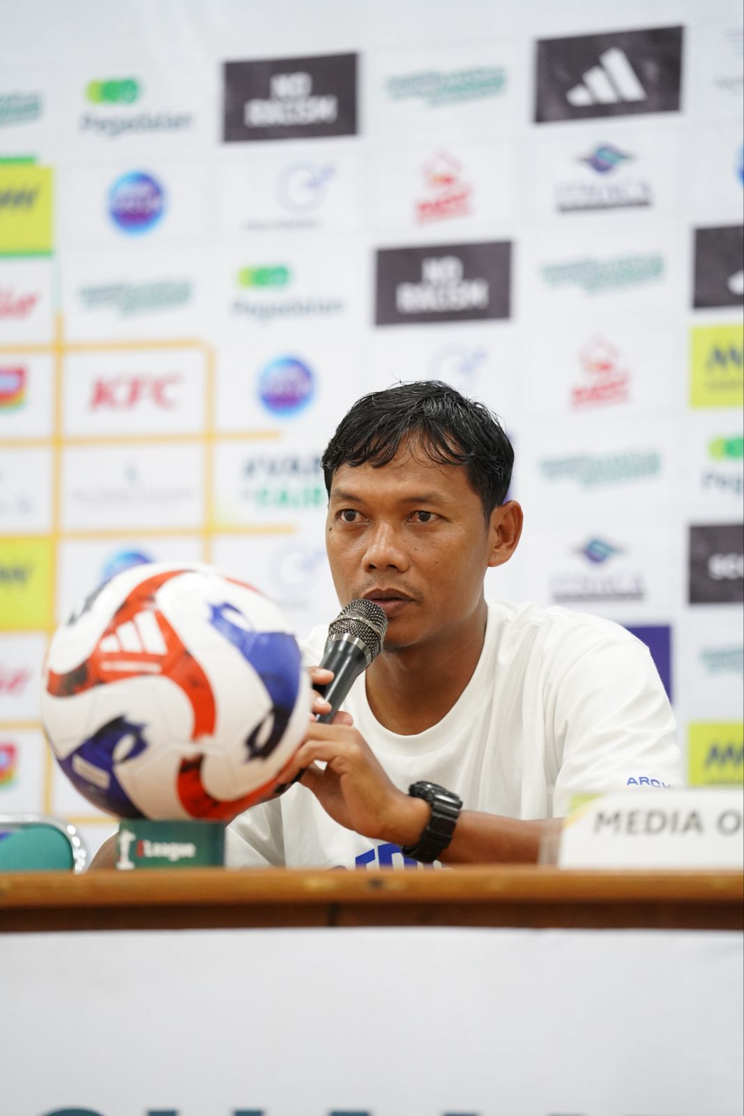 LAGA: Muhammad Nasuha siap meracik strategi Persiba Balikpapan saat melawat ke kandang PSS Sleman malam ini.