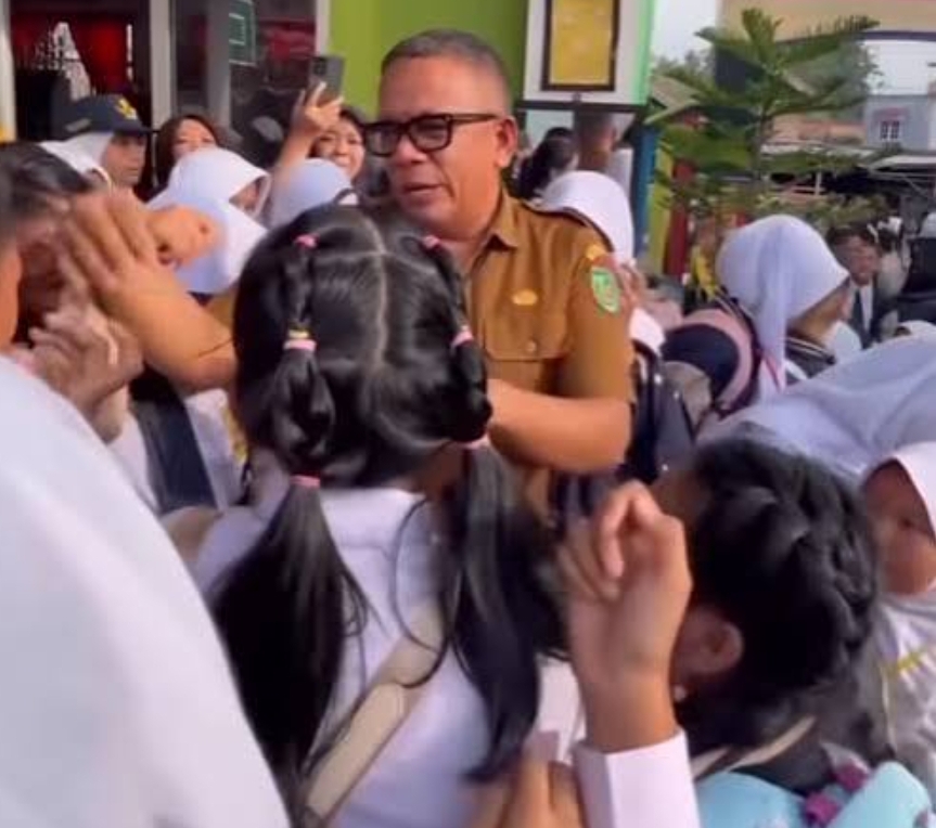 Roni Ardiansyah