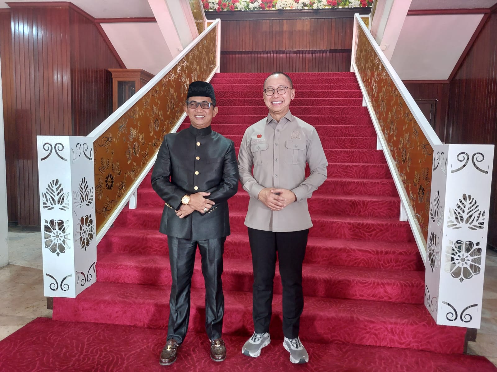 SINERGI: Wakil Ketua MPR RI Eddy Soeparno dan Wali Kota Balikpapan Rahmad Mas&rsquo;ud di Balai Kota Balikpapan, Jumat (19/9).
