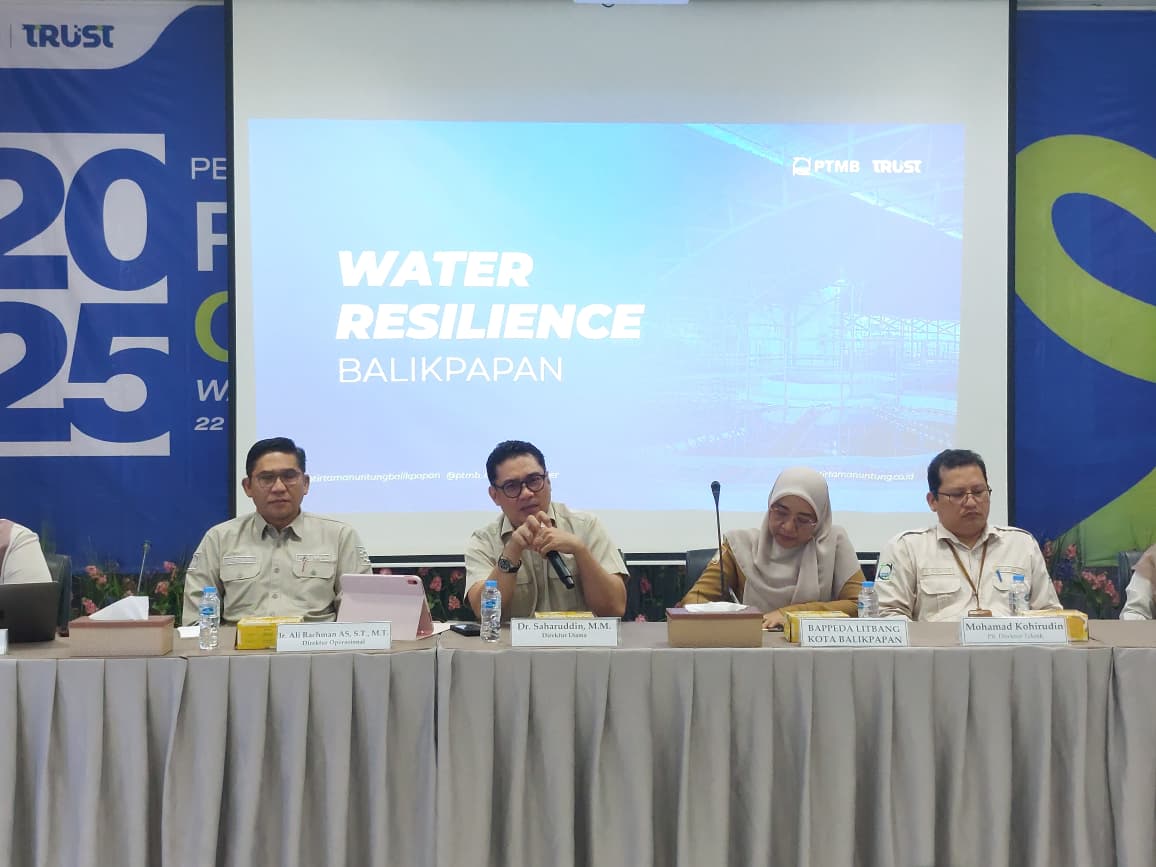 Dirut PTMB Yudhi Saharuddin saat memaparkan rencana kerja beberapa tahun mendatang.