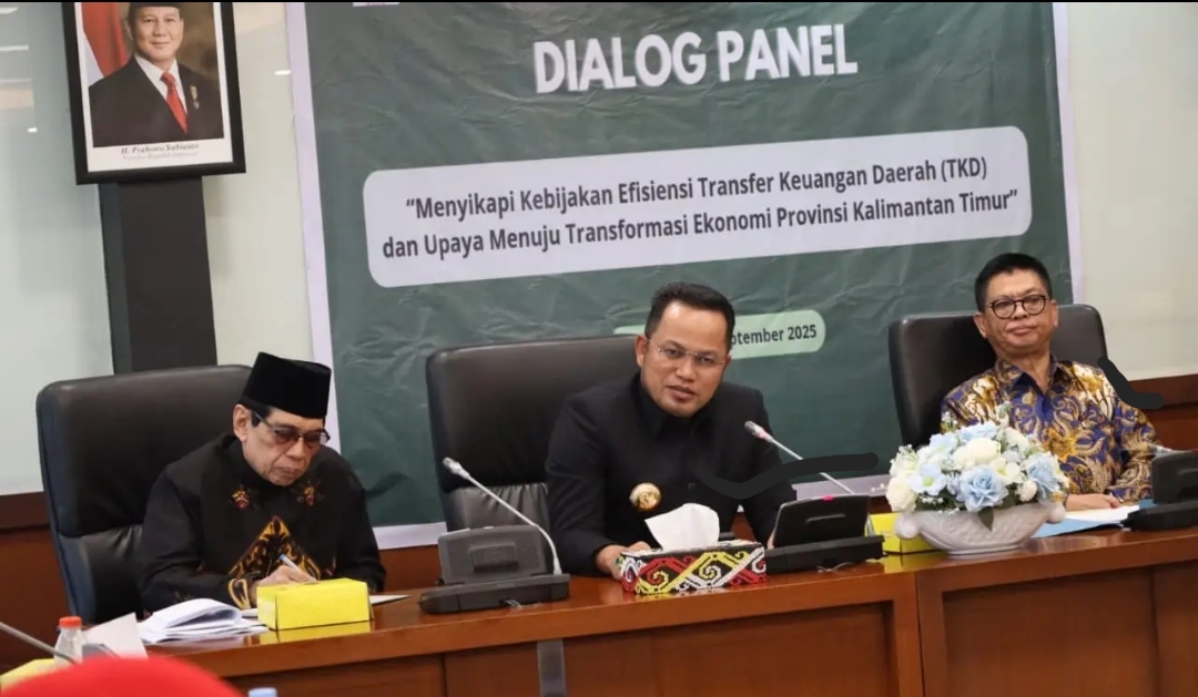 Dialog &ldquo;Menyikapi Kebijakan Efisiensi Transfer Keuangan Daerah dan Upaya Menuju Transformasi Ekonomi Provinsi Kaltim&rdquo;  yang dihadiri Rudy Mas