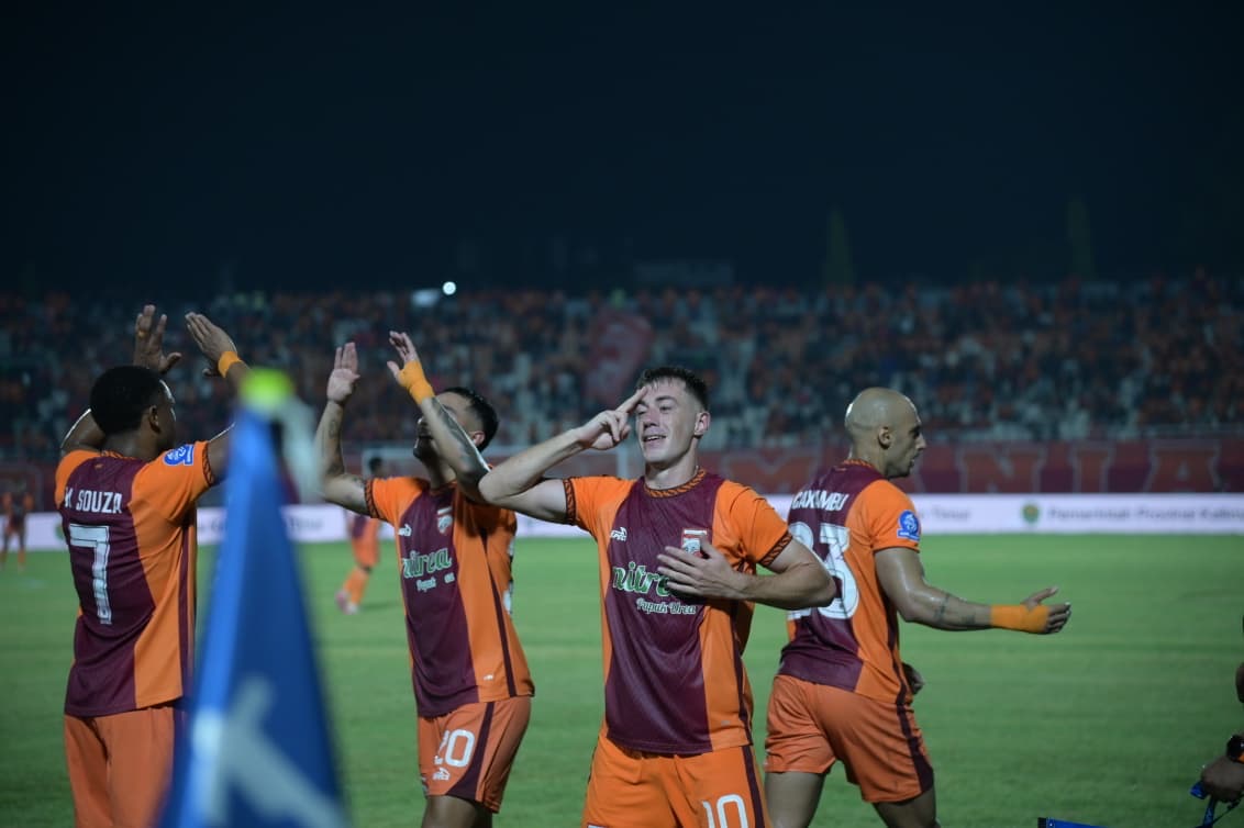 Mariano Peralta menjadi pahlawan Borneo FC saat mengalahkan Persis Solo 1-0.