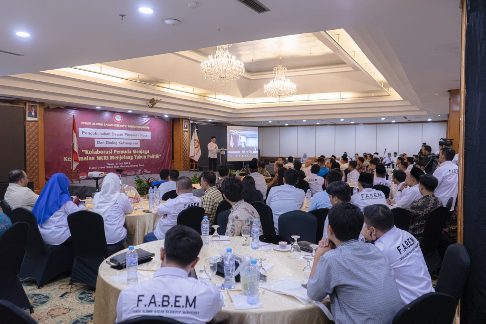 DESAK EVALUASI: DPP FABEM dalam sebuah kegiatan dan menyerukan pemerintah agar melakukan evaluasi menyeluruh terhadap program MBG.