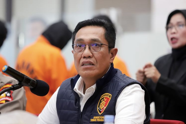 Brigjen Pol Djuhandhani Rahardjo Puro.