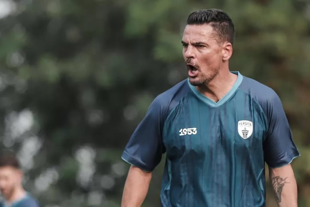 Carlos Pena, pelatih Persita Tangerang.
