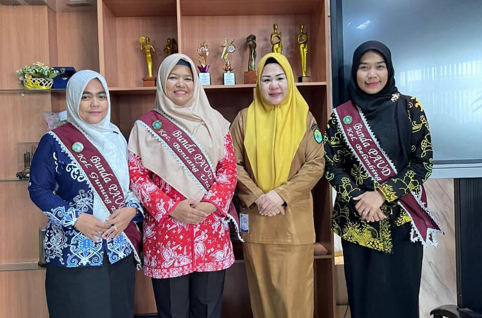 WAKIL BONTANG: Bunda PAUD Belimbing, Gunung Telihan, Gunung Elai, dan Kecamatan Bontang Utara mengikuti lomba di jenjang provinsi Kaltim. FOTO: ADIEL KUNDHARA/KP