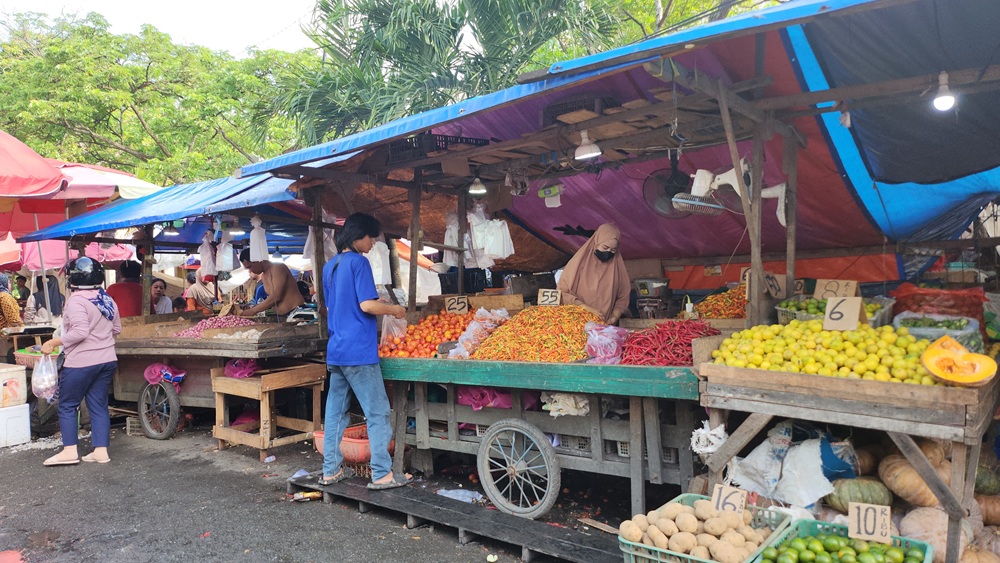 TERKENDALI: Beberapa bahan pokok di Balikpapan mengalami kenaikan harga dan menyebabkan inflasi.