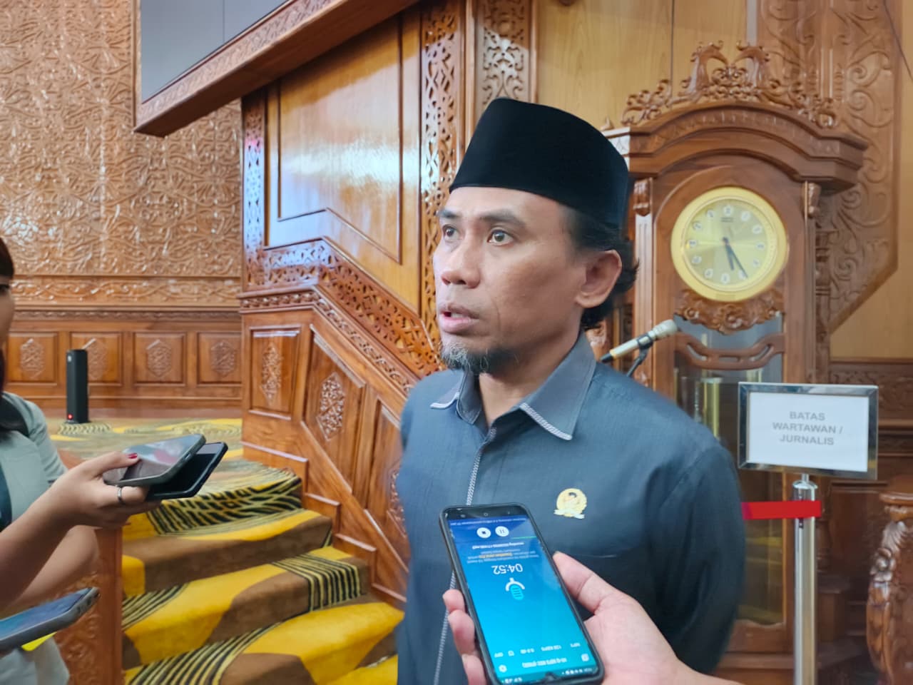 Ketua DPRD Kutim, Jimmi