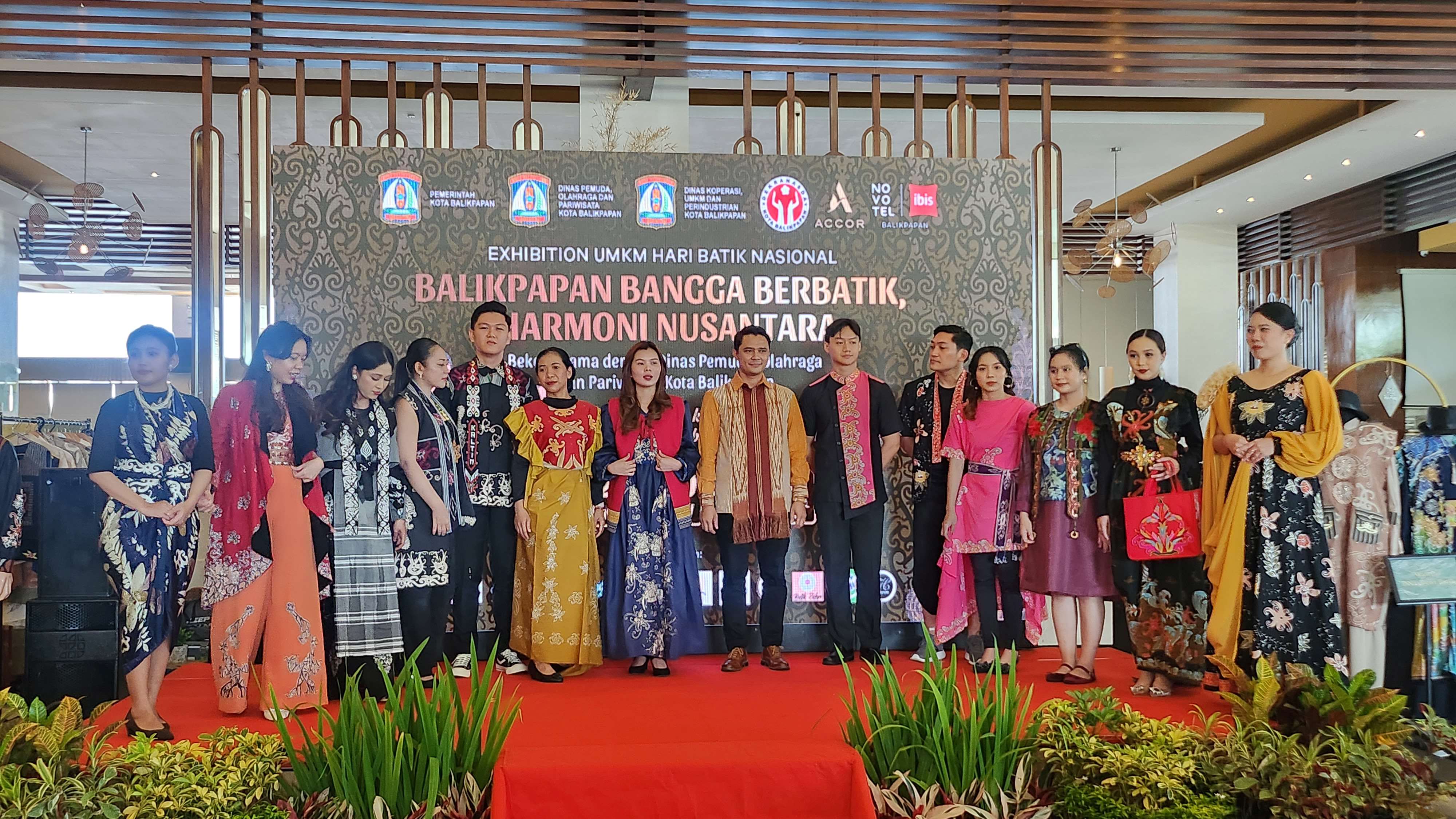 Pameran batik di Novotel Balikpapan