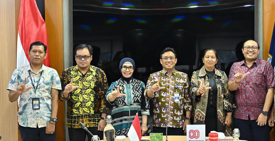 Wali Kota Bontang mendatangi Kantor Kemenhub untuk membicarakan kemudahan proses perizinan pengembangan Pelabuhan Loktuan. (ADIEL KUNDHARA/KP)