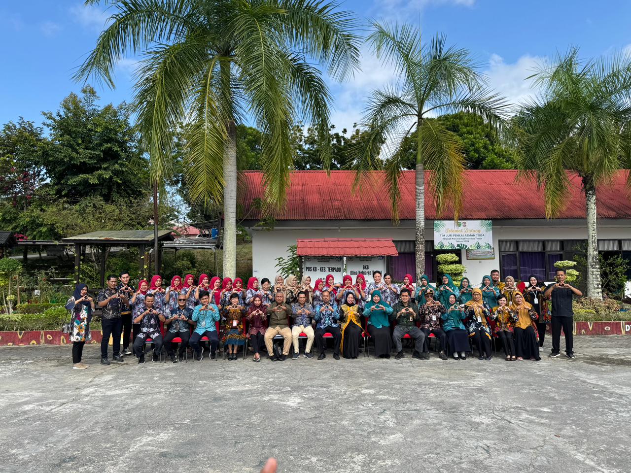 Tim juri dari gabungan OPD di Provinsi Kalimantan Timur melakukan verifikasi lapangan di Kelompok Asuhan Mandiri Puskesmas Kelurahan Damai.