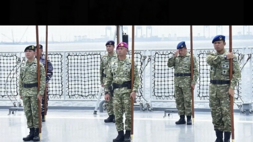Seragam baru TNI.