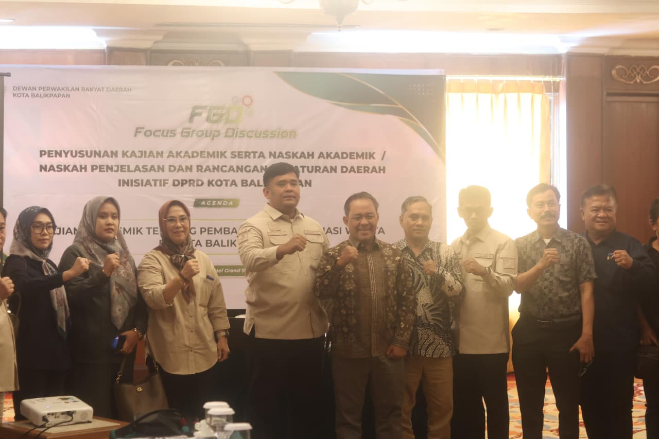 PERENCANAAN: Komisi II menggelar FGD tentang pembangunan destinasi wisata, Selasa (7/10).