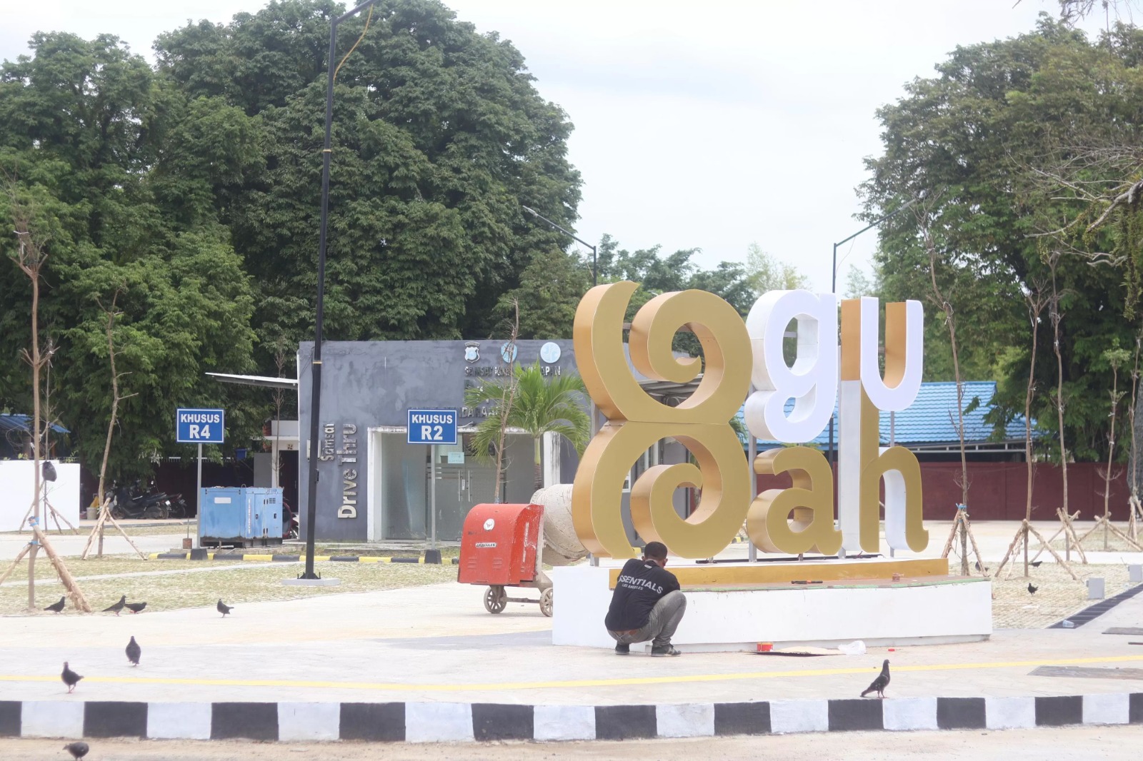 Kawasan Gunung Bahagia sudah cantik karena kabel sudah tertata rapi di bawah tanah.  &nbsp;
