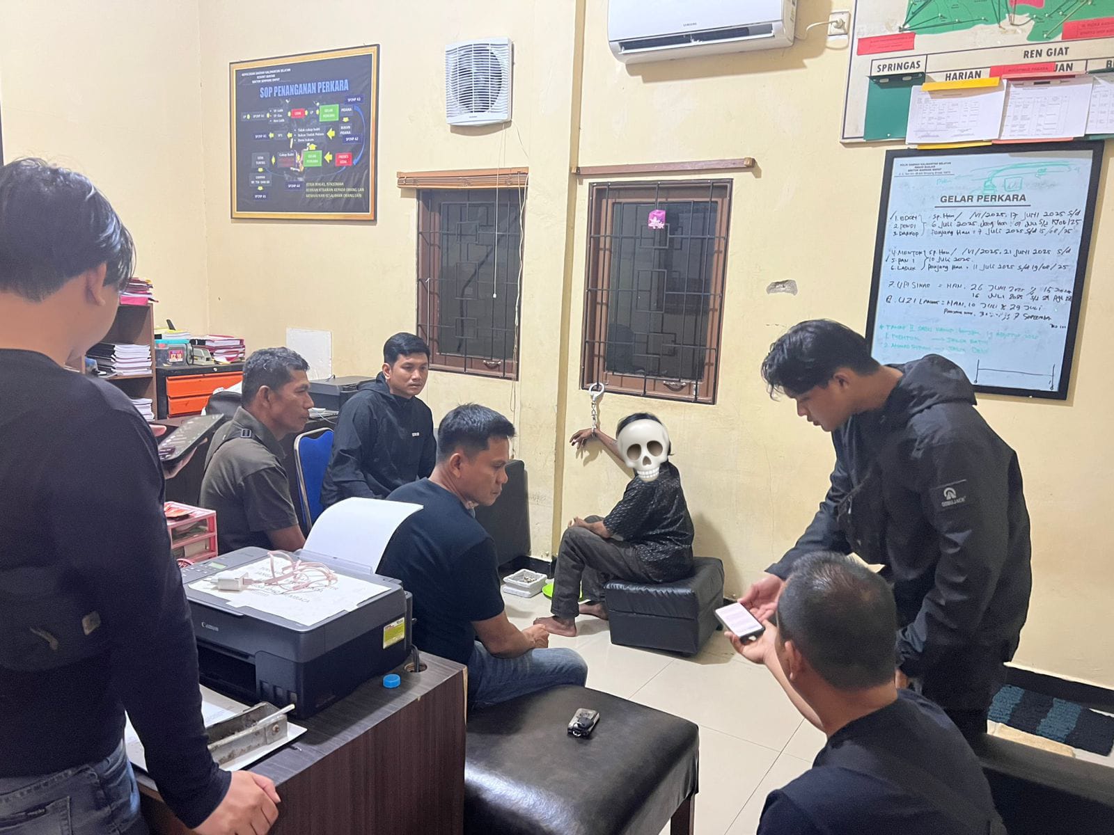 Polisi meringkus pencuri motor di Kecamatan Kuaro yang kabur ke Kalsel.