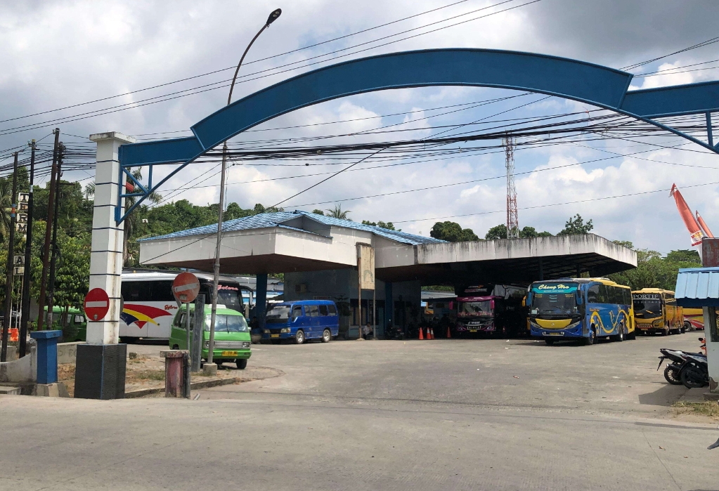 Terminal Tipe B Sungai Kunjang di Samarinda menjadi fokus pembenahan Dinas Perhubungan Kaltim. Penataan ulang dilakukan untuk mengatur operasional angkot dan transportasi online. (FOTO: IST)
