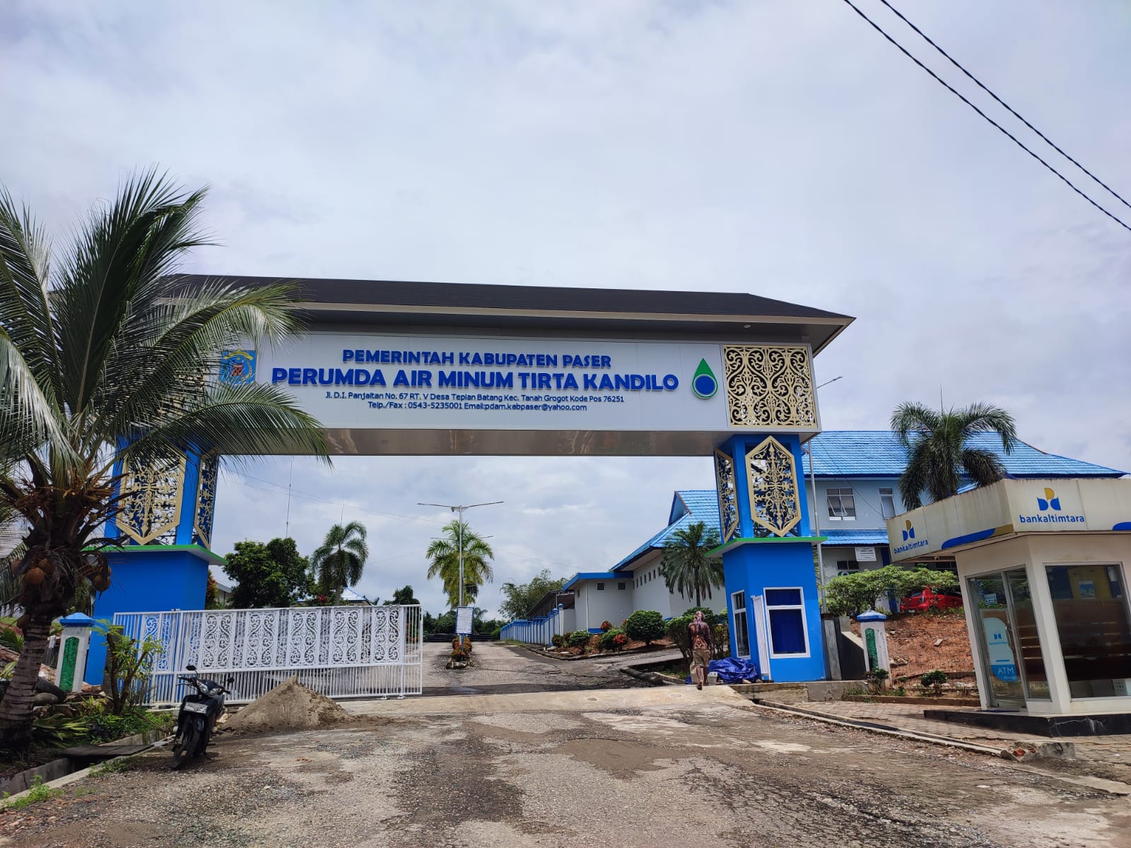 Perumdam Tirta Kandilo Paser terus meningkatkan sambungan rumah jaringan air bersih.
