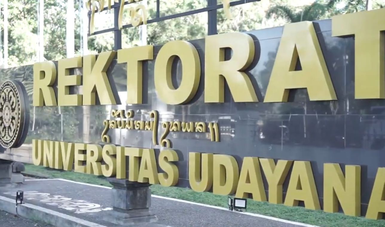Universitas Udayana, Denpasar, lokasi tempat mahasiswa Timothy Anugerah Saputra ditemukan meninggal dunia.