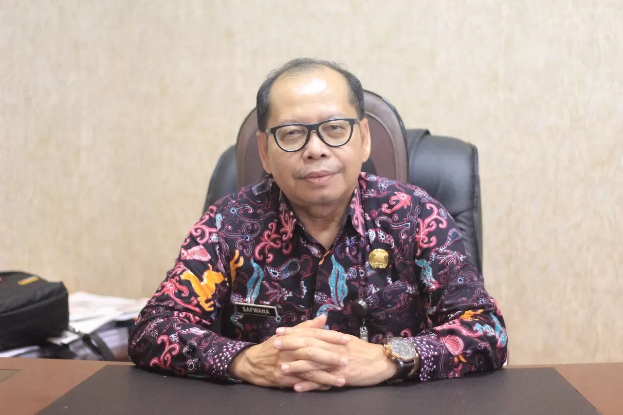 Kepala DLH PPU, Safwana.