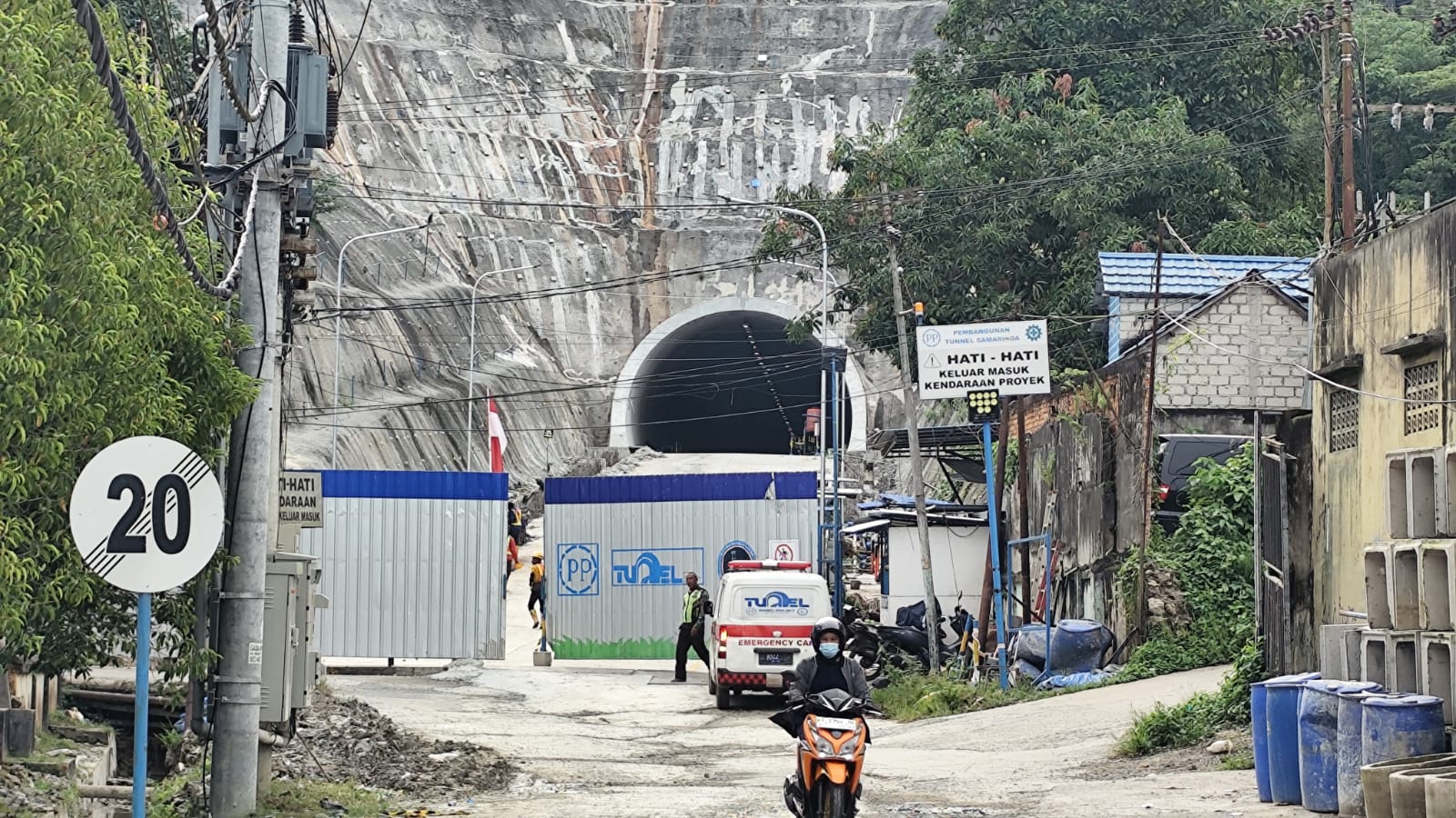 KAJI: Tim DPUPR Samarinda akan mendata dan memvalidasi kerusakan akibat aktivitas uji struktur terowongan medio Oktober lalu.