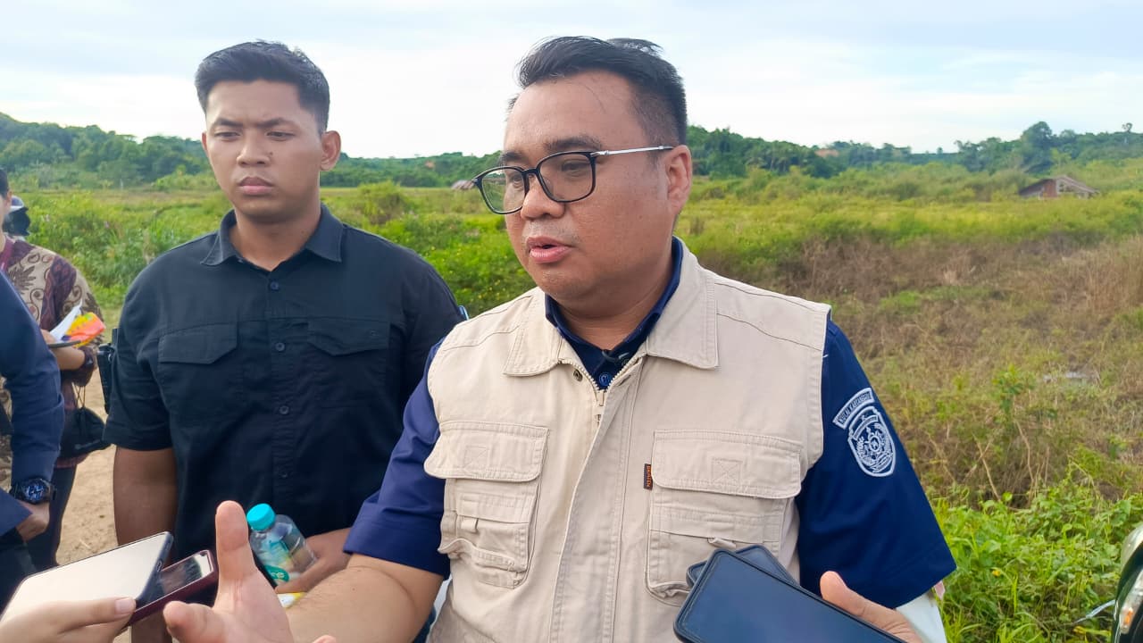 Bupati Kukar, Aulia Rahman Basri.