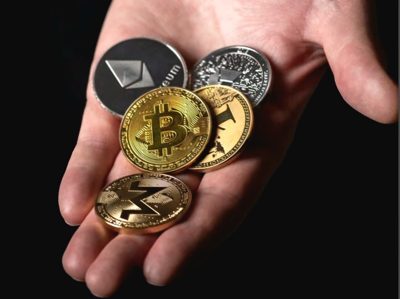Hingga September 2025 tercatat ada 1.416 aset kripto yang dapat diperdagangkan. Ini menandakan semakin luasnya ekosisem aset digital di Indonesia.  &nbsp;