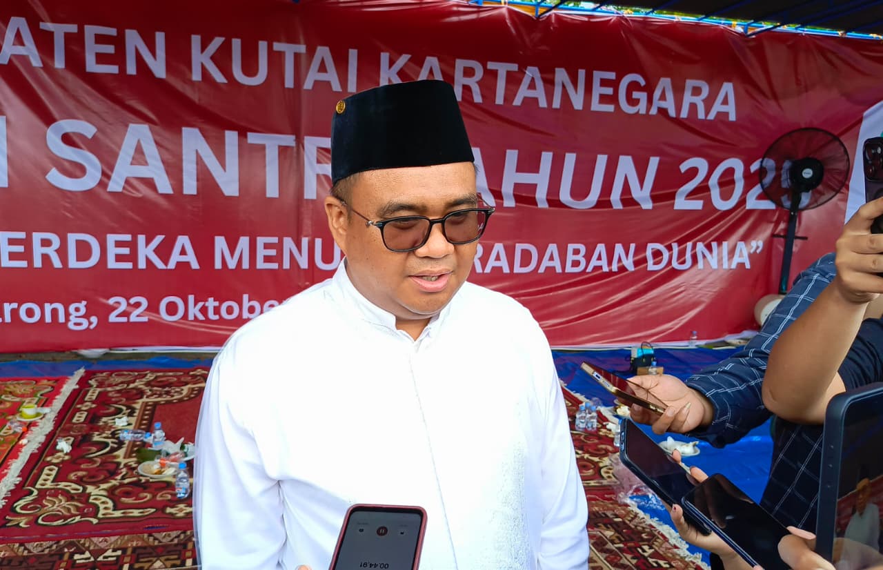 Bupati Kukar, Aulia Rahman Basri.