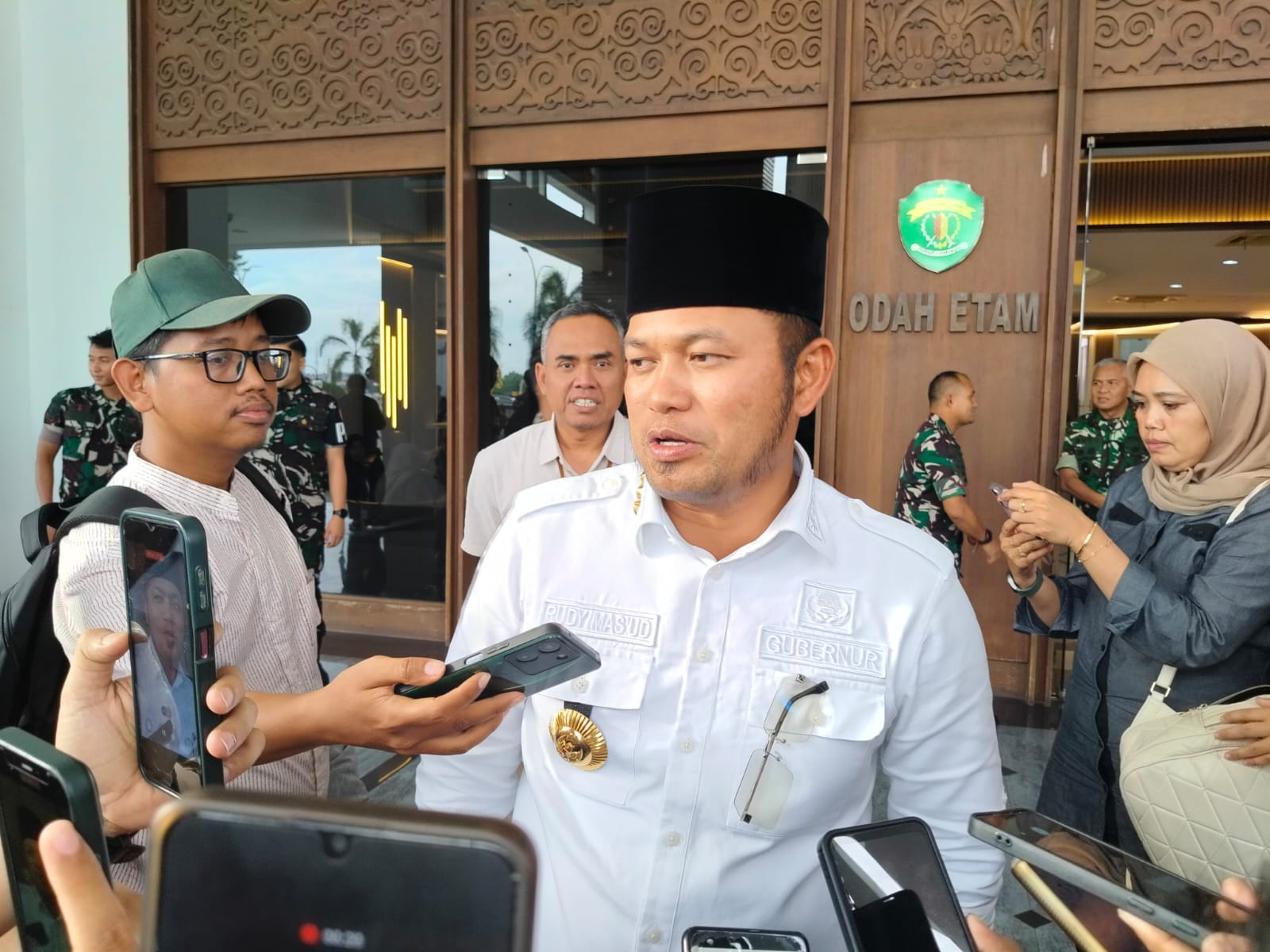 Gubernur Kaltim Rudy Mas