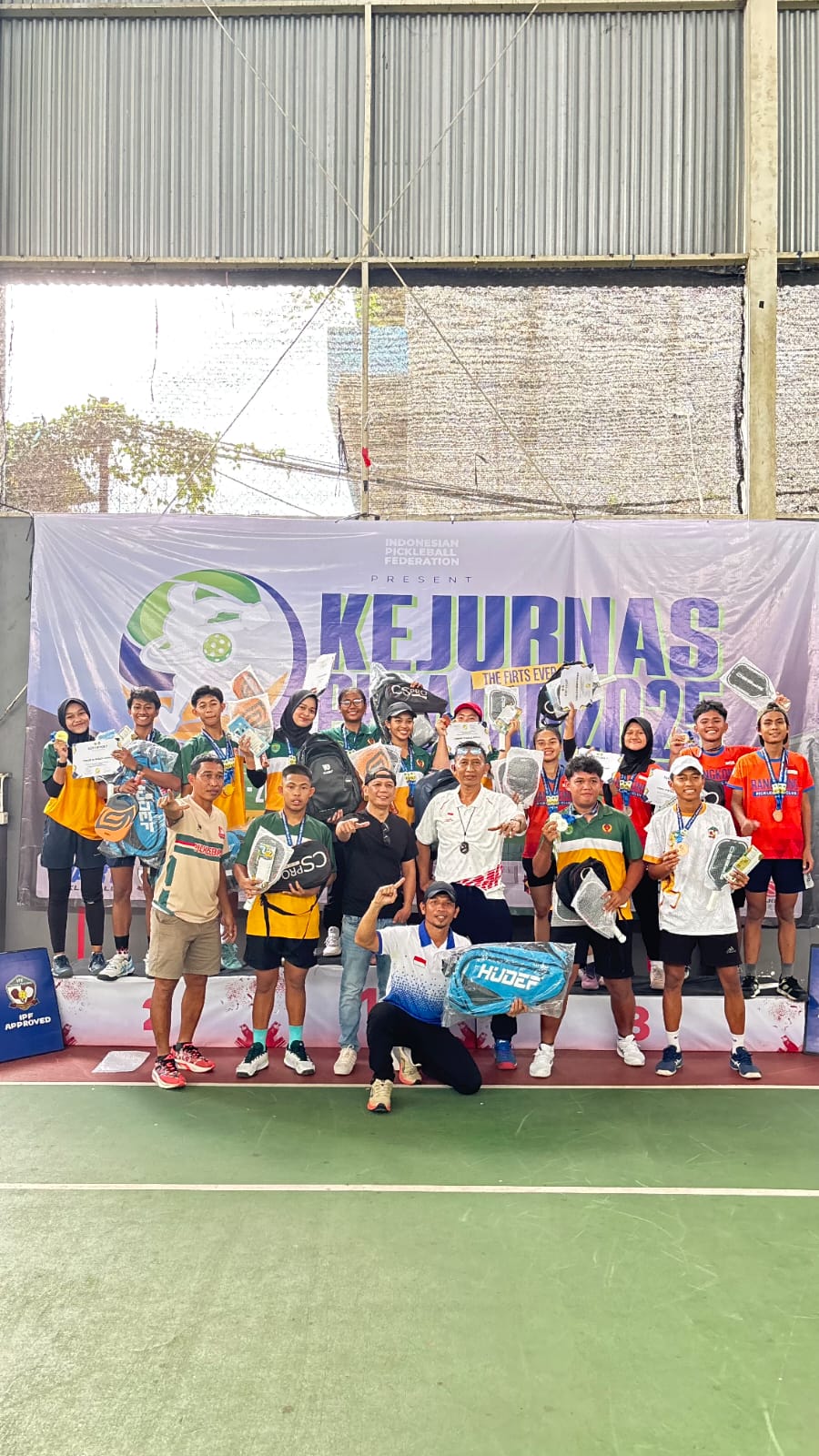 NASIONAL : Klub asal Balikpapan, Rangkong Pickleball Club sukses boyong medali di Kejurnas Pelajar, Jakarta.