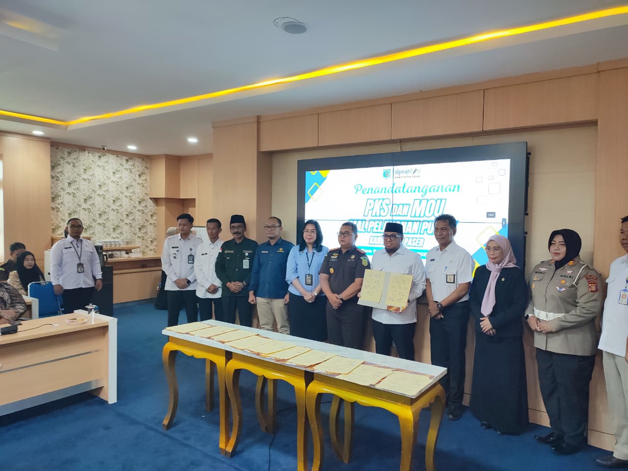 FASILITAS: Mall Pelayanan Publik di Paser akan segera dibuka pada Desember 2025. Momen MoU dengan mitra kerja pemerintah dan swasta, Rabu (29/10/2025).