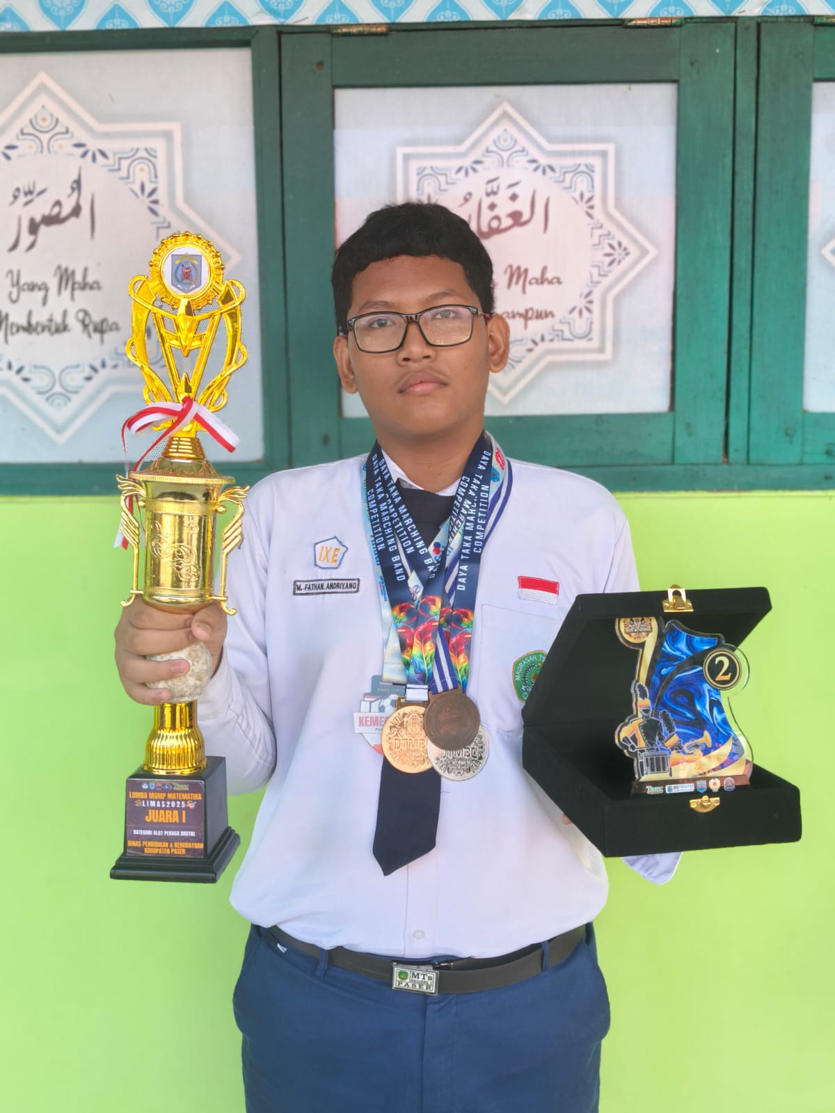 WAKILI KALTIM: Pelajar MTsN 1 Paser, Muhammad Fathan juara OMI Kaltim 2025.